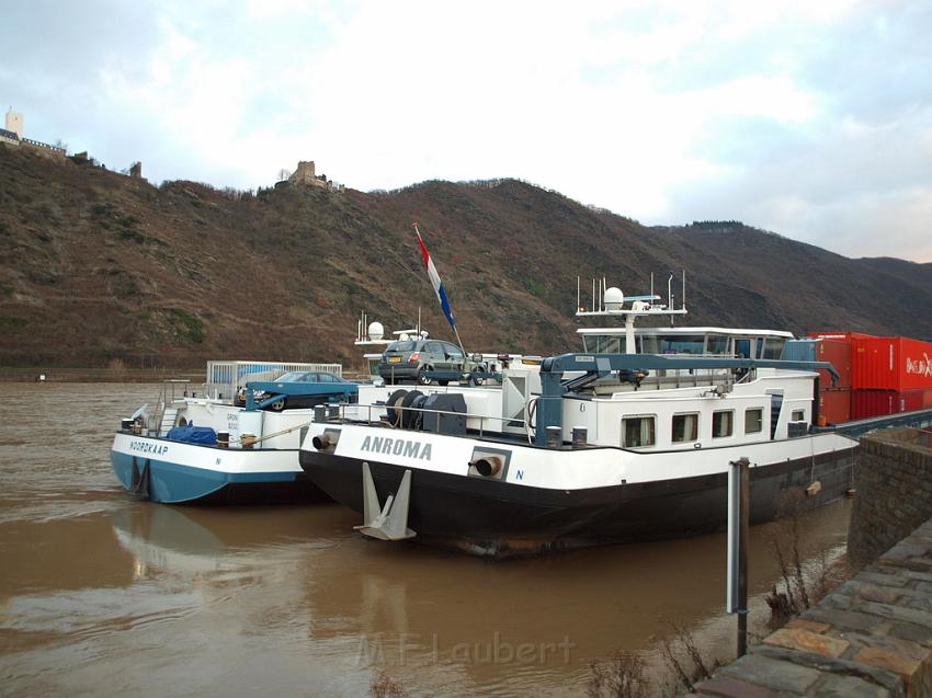 Schiff gesunken St Goarhausen Loreley P386.jpg